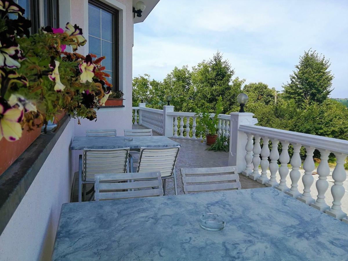 Kavana I Sobe Monika Hotel Grabrovnik Exterior photo